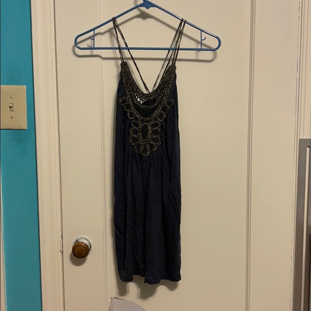 Geometric design tank - Picture 2 of 3